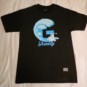 NWOT! Men's Small Grizzly T-Shirt.
